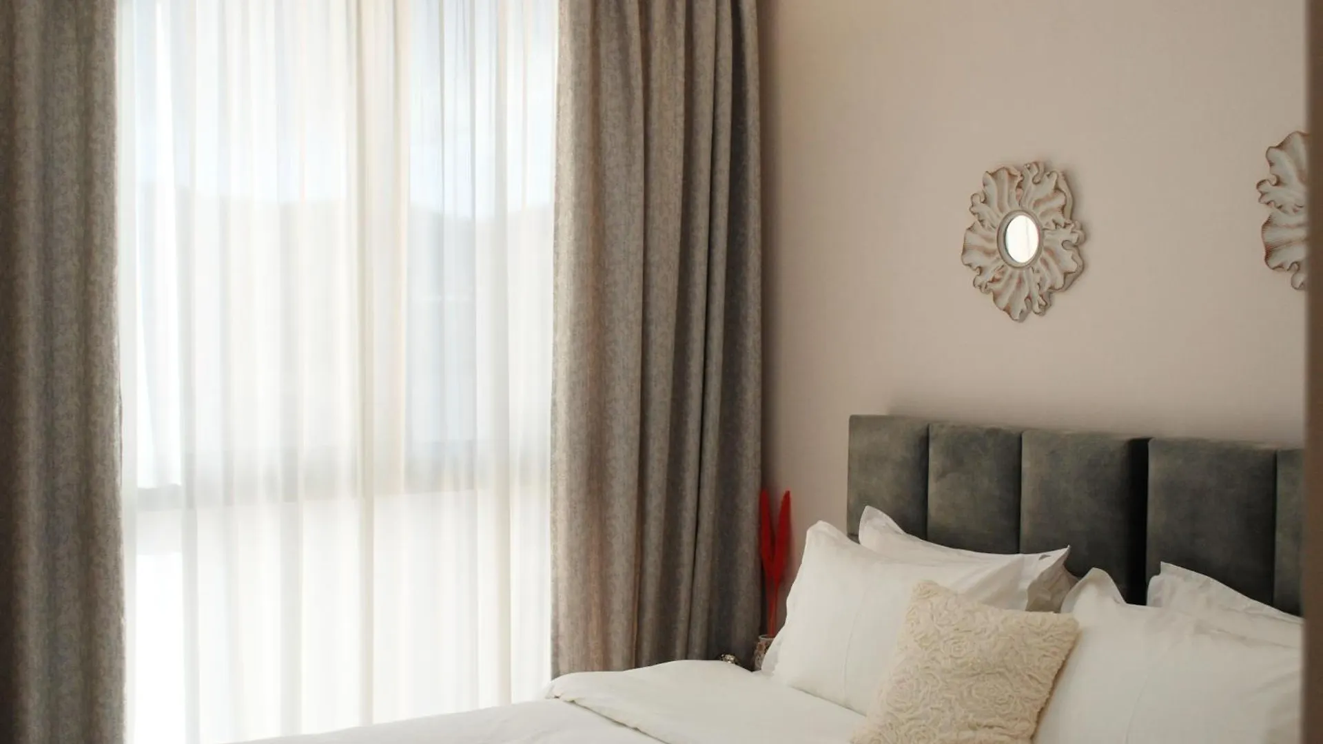 טיראנה Lindi'S Apartment 8/4 אלבניה